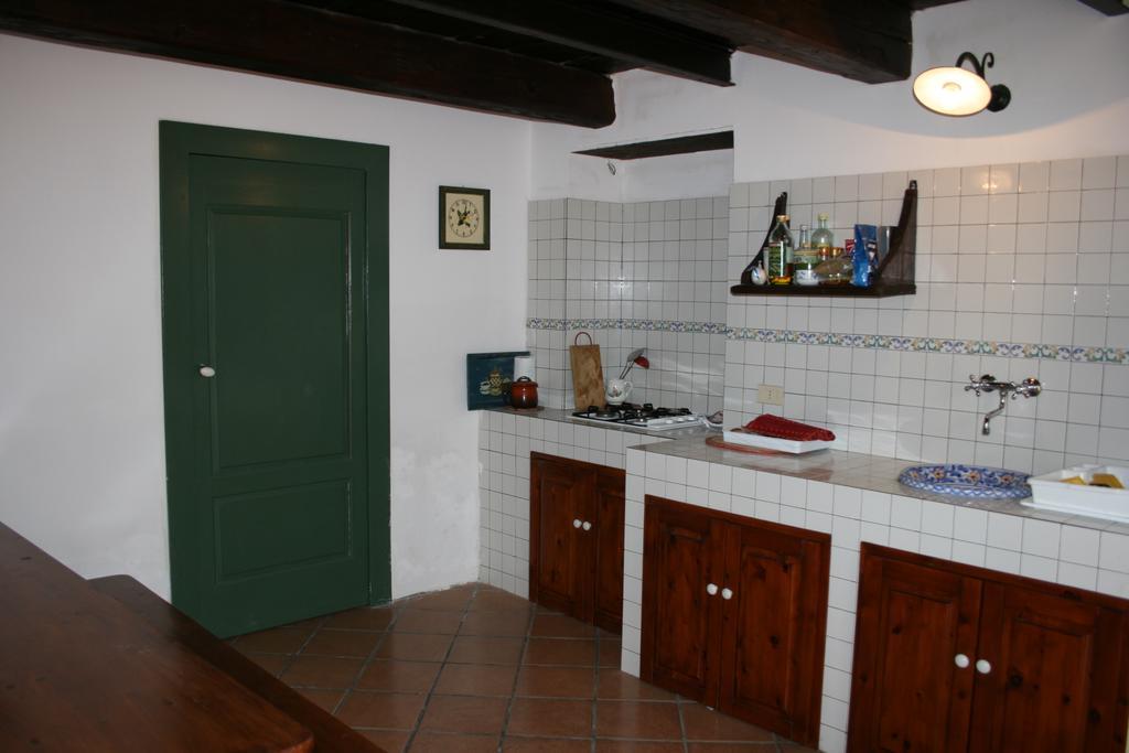 Villa Dei Leoni Santa Tecla Habitación foto